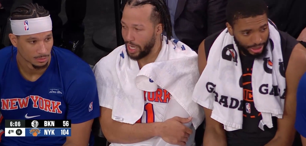 脸都不要了！篮网末节打了一半依旧0分 落后尼克斯48分了！